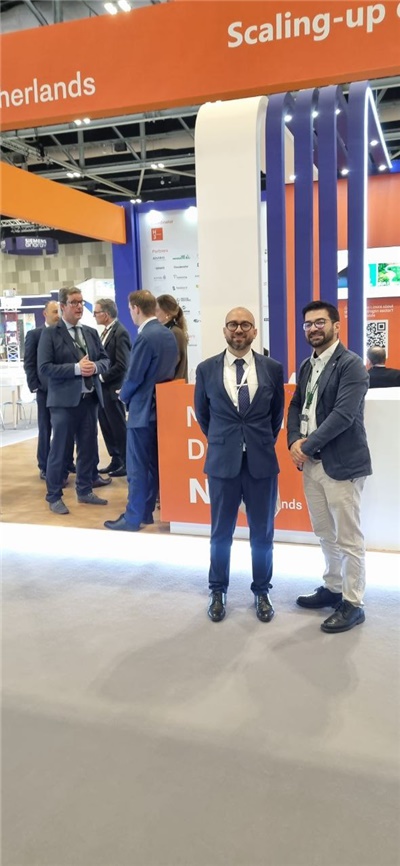 حضور فعال عضو هیئت مدیره اتاق بازرگانی ایران و هلند در پاویون هلند در نمایشگاه هیدروژن عمان